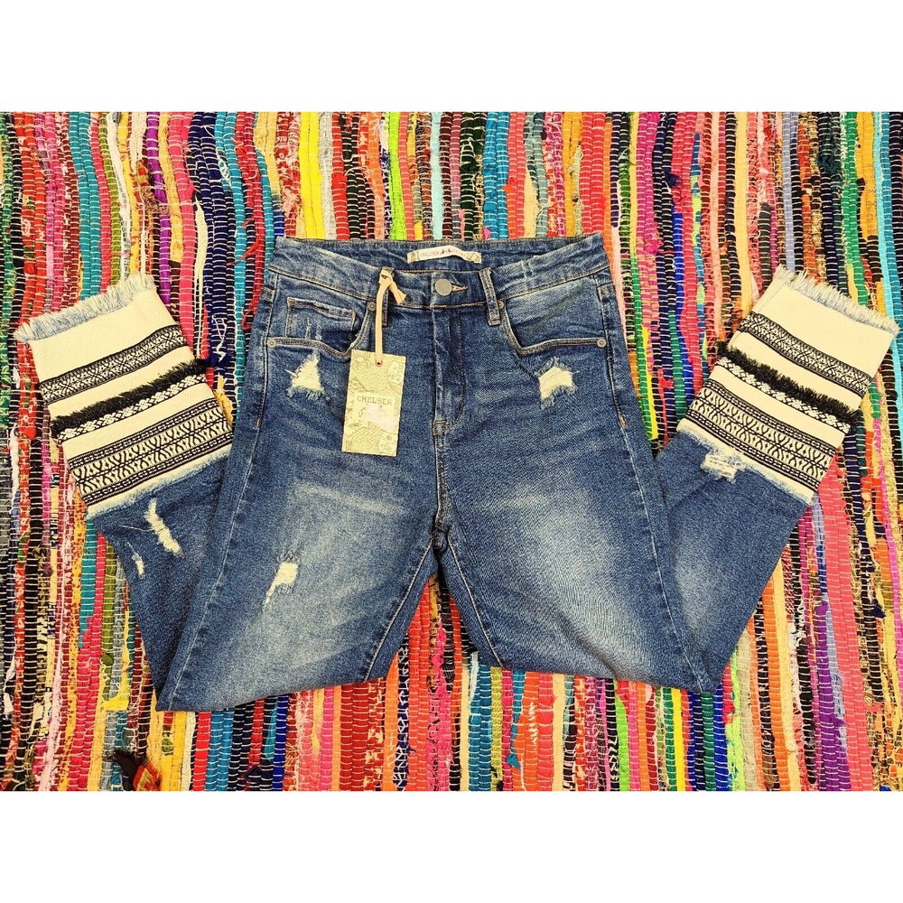 Anthropologie Chelsea & Violet Jeans Womens 27 Embroidery Cuffs Frayed